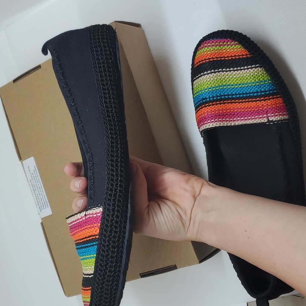The Sak Multicolored Knitted Loafer Shoes in Women's Size 8 - Picture 5 of 12